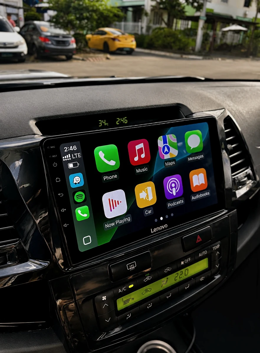Toyota Fortuner 2004–2015 verified Audiograph installation photo 1