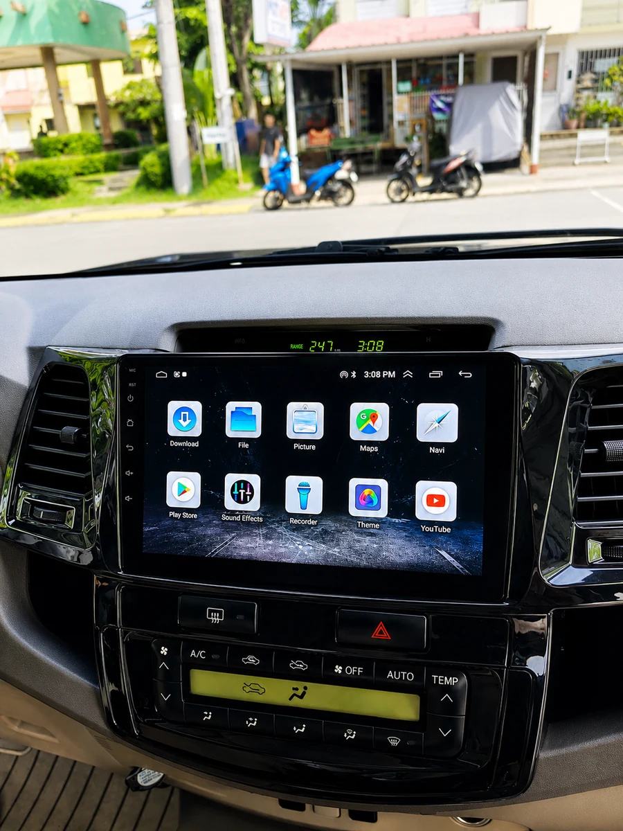 Toyota Fortuner 2004–2015 verified Audiograph installation photo 5